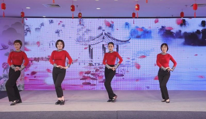 不忘初心 衷愫韶華——龍港集團迎新春文化盛宴震撼來襲！